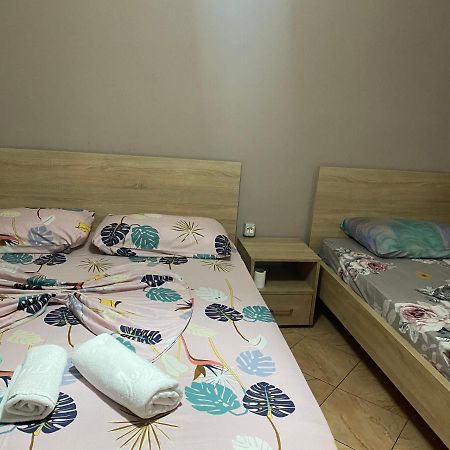 Guesthouse Sense 티라나 외부 사진