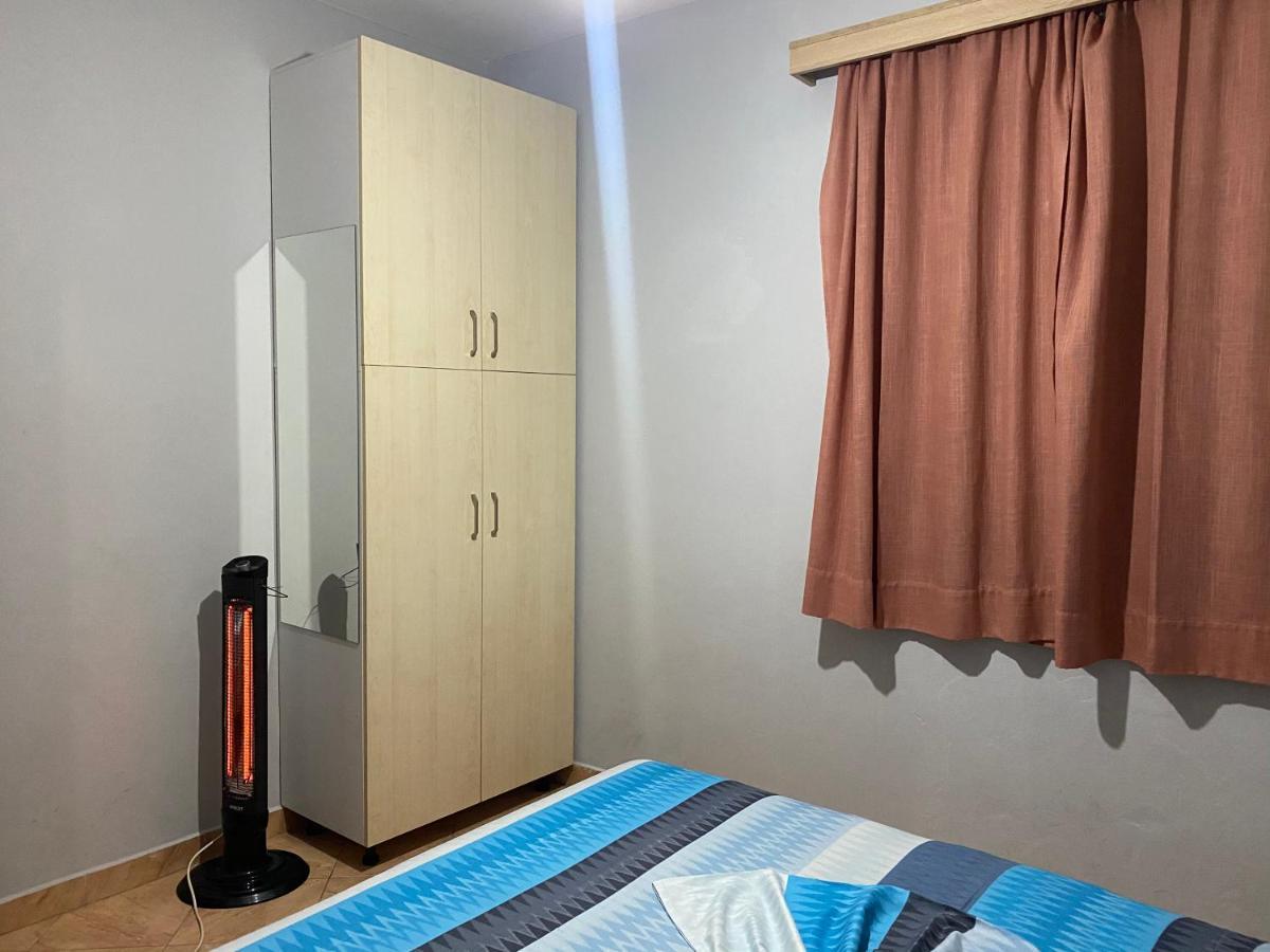 Guesthouse Sense 티라나 외부 사진